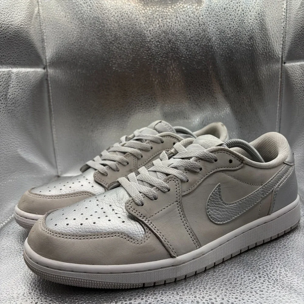 Size 11 Nike Air Jordan 1 Retro Low OG Neutral Gray Silver Mens Shoes CZ0790-002